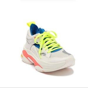 Brandblack Saga Sneaker women’s 9 new in box